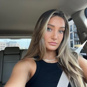 Meet your Posher, Mackenzie